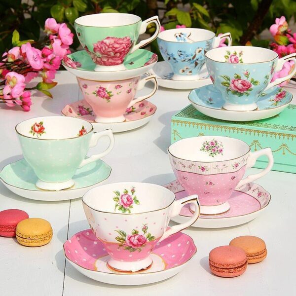 Ceramic plates and cups - Image 2