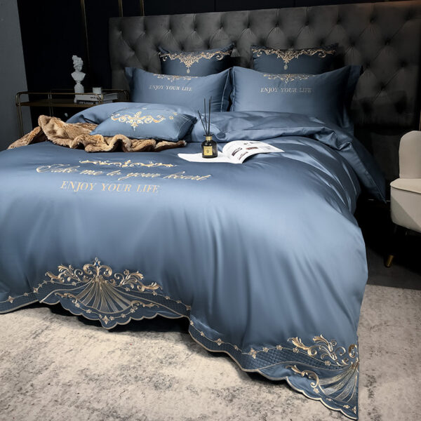 Four-Piece Cotton Jacquard Hotel Bedding - Image 5