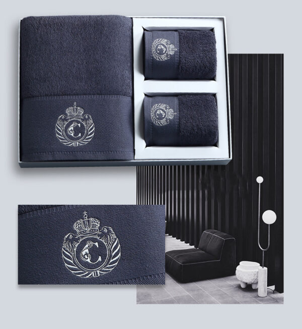 Three-piece hotel bath towel - Image 2
