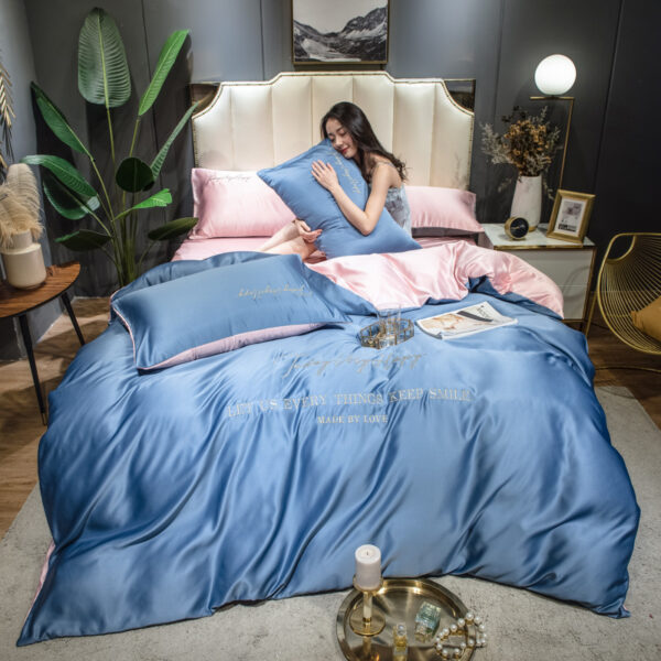 Four sets of ice silk quilt - Image 10