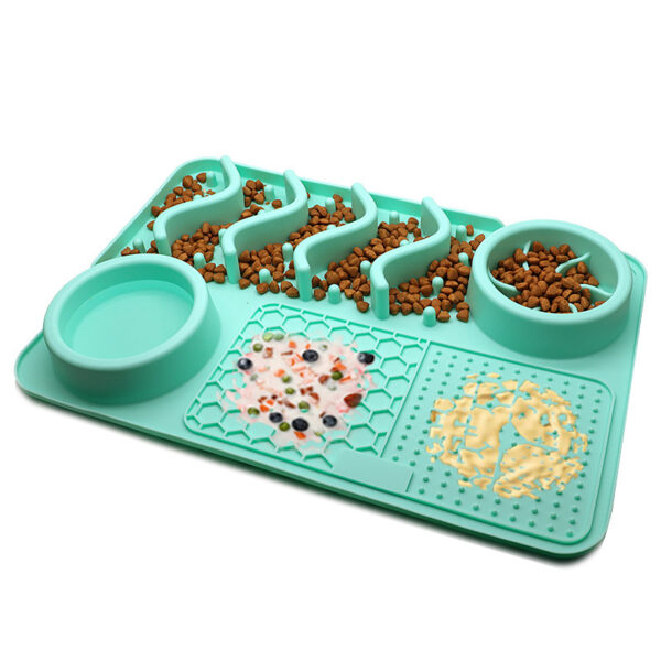 Dog Lick Mat for Anxiety Relief – Non-Slip Silicone Slow Feeder Pad for Dogs & Cats - Image 7